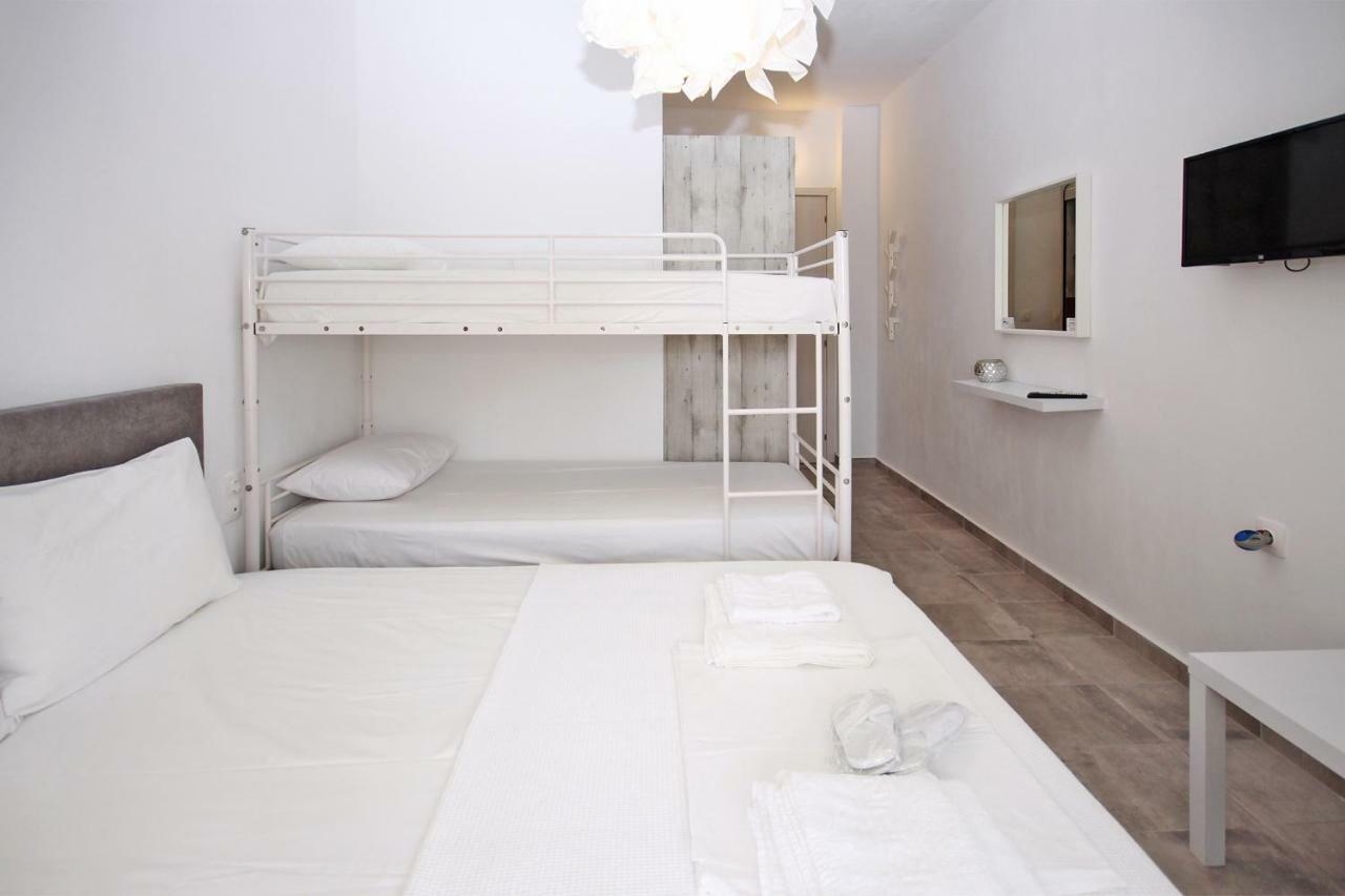 Studios Mouse House Neos Marmaras Eksteriør billede